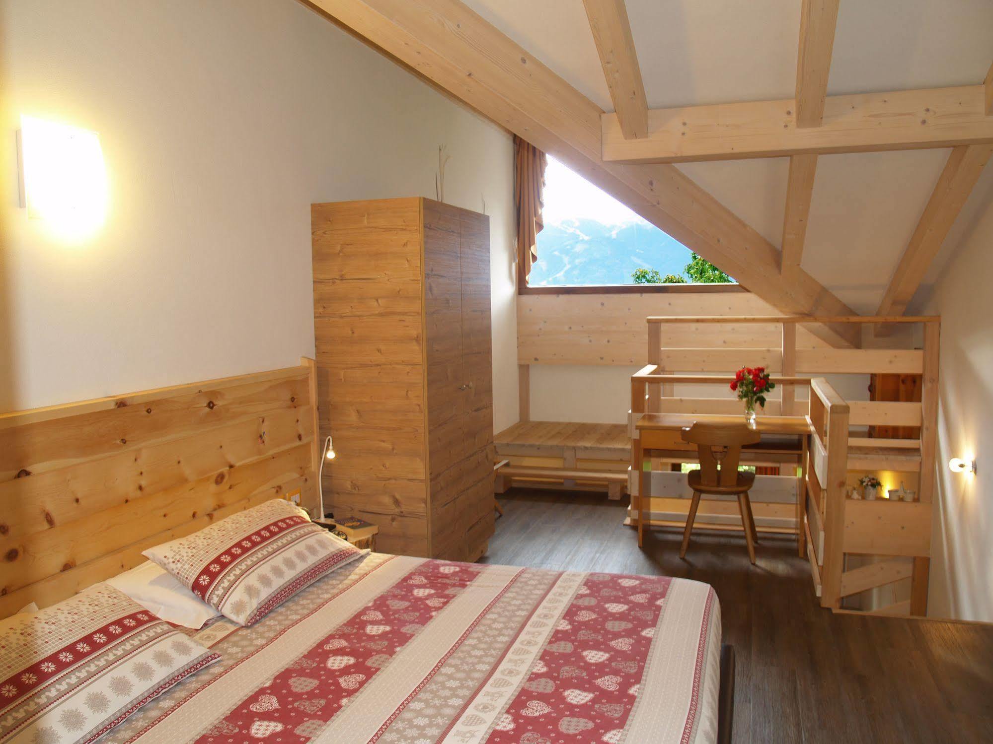 Hotel Ganzaie Val di Fiemme Eksteriør bilde